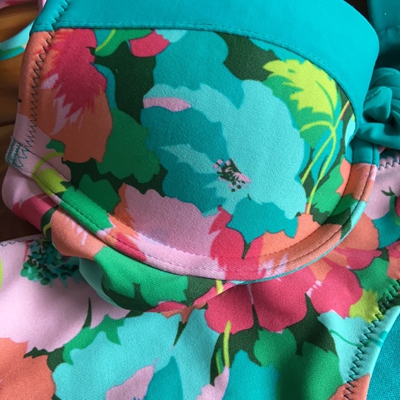 Adorable gently used Aerie bikini set. - Picture 4 of 6